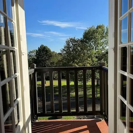 Apartamento Calme Proche De La Avec Parking *