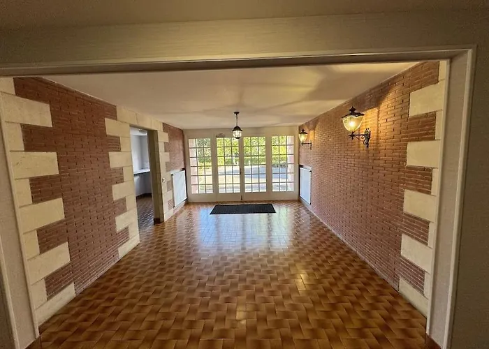 아파트 Calme Proche De La Avec Parking