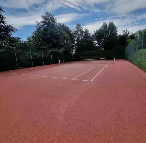 Calme Proche De La Avec Parking 빌레쉬르메르