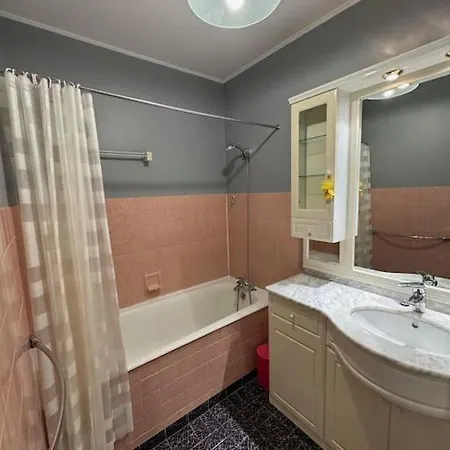 アパート Calme Proche De La Avec Parking *