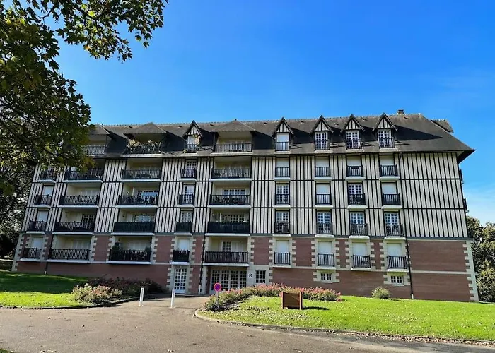 Calme Proche De La Avec Parking Apartment *