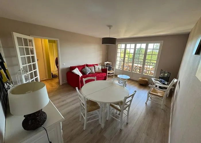 Calme Proche De La Avec Parking Апартаменты Вилле-сюр-Мер