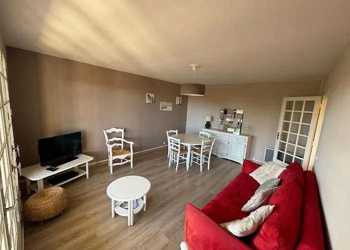 Apartment Calme Proche De La Avec Parking