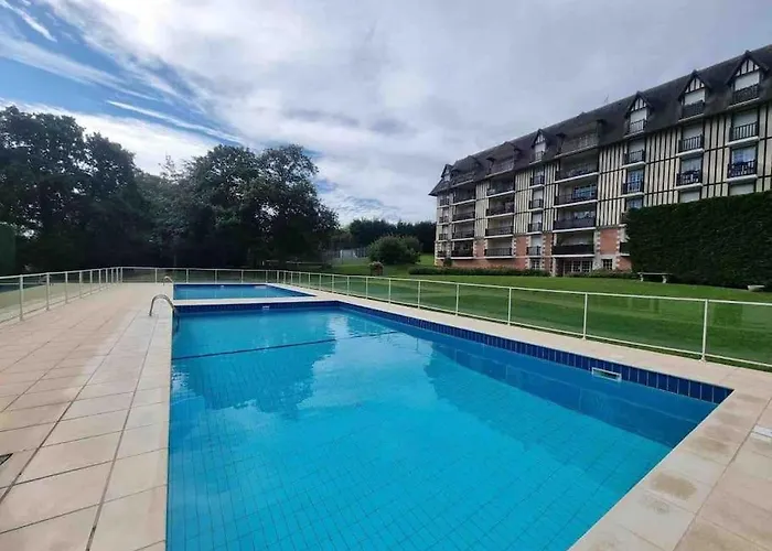 Calme Proche De La Avec Parking Apartment *