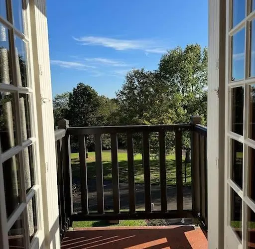 Apartment Calme Proche De La Avec Parking *